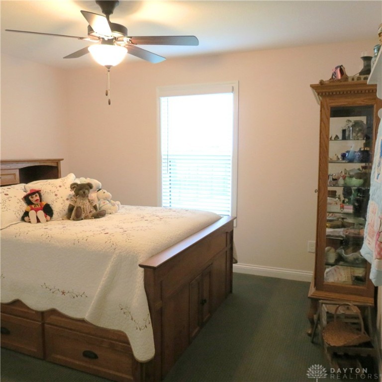 546 Loxley Lane, Troy, Ohio image 15