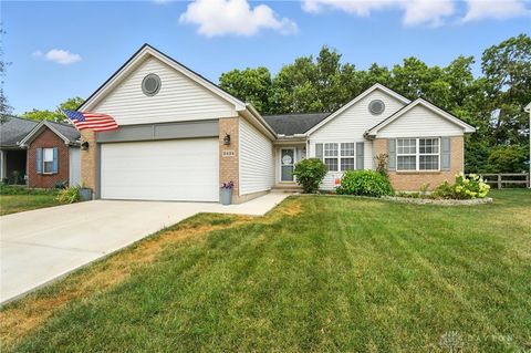 Photo of 2434 Whisper Drive, Miamisburg, OH 45342 (MLS # 941916) Photo of 2434 Whisper Drive, Miamisburg, OH 45342 (MLS # 941916)