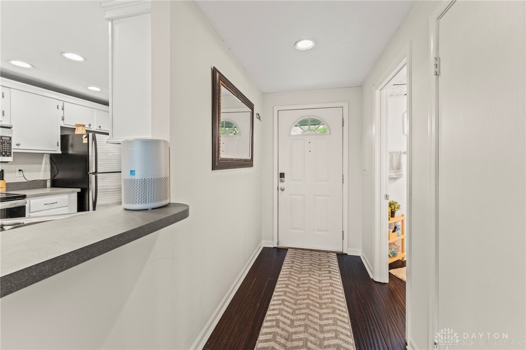 8389 Hawks Nest Court, Dayton, Ohio image 9