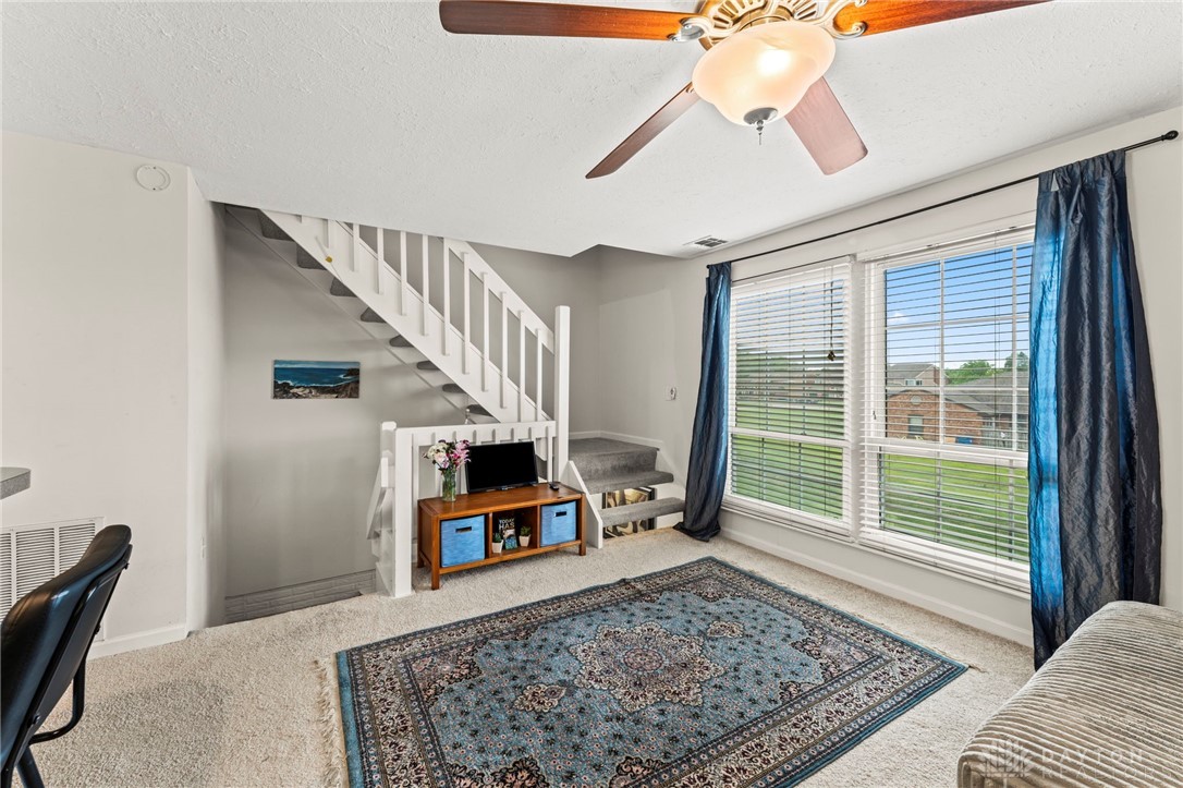 8389 Hawks Nest Court, Dayton, Ohio image 11