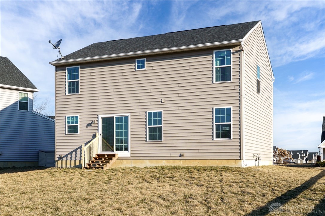 Fairborn, Ohio 45324, United States, 3 Bedrooms Bedrooms, ,3 BathroomsBathrooms,Residential,Active,87291