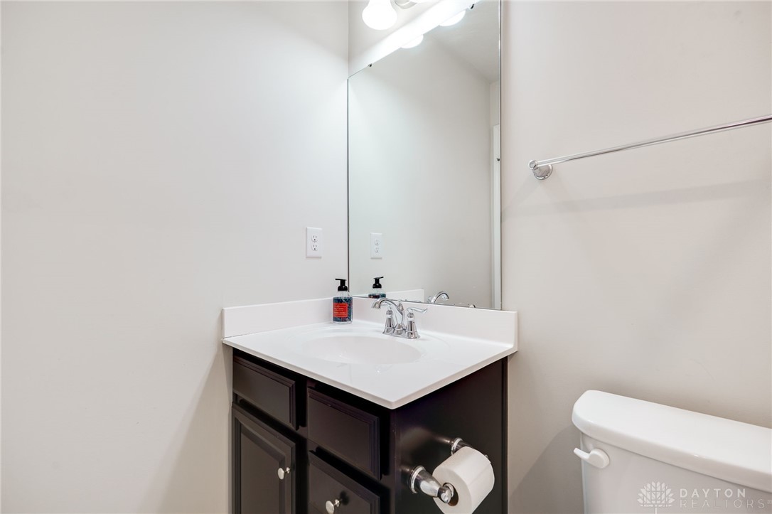 Fairborn, Ohio 45324, United States, 3 Bedrooms Bedrooms, ,3 BathroomsBathrooms,Residential,Active,87291