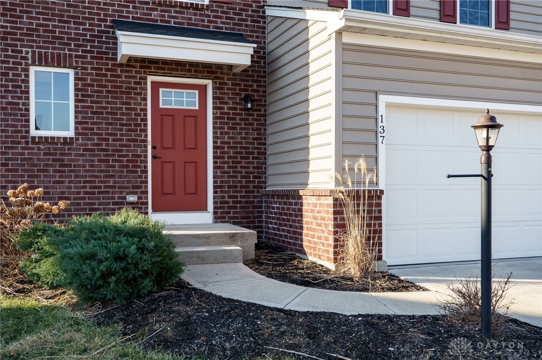 Fairborn, Ohio 45324, United States, 3 Bedrooms Bedrooms, ,3 BathroomsBathrooms,Residential,Active,87291