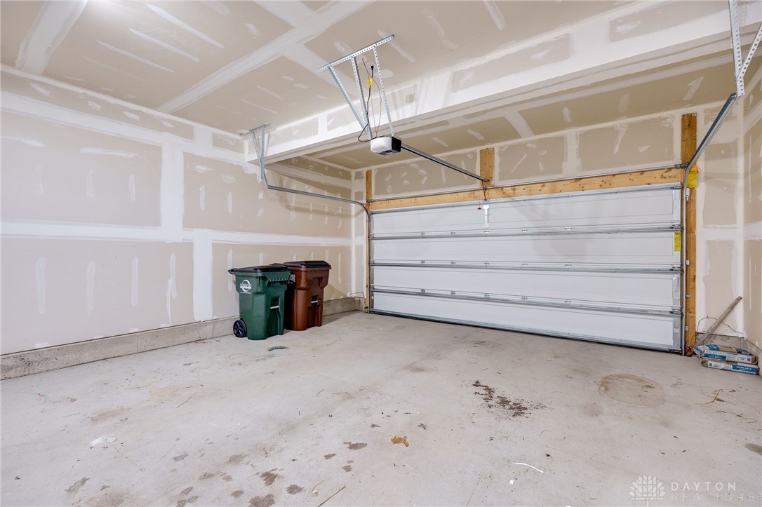 Fairborn, Ohio 45324, United States, 3 Bedrooms Bedrooms, ,3 BathroomsBathrooms,Residential,Active,87291