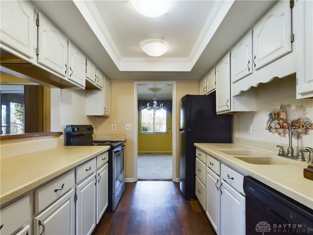 Dayton, Ohio 45458, United States, 3 Bedrooms Bedrooms, ,3 BathroomsBathrooms,Residential,Pending,2721