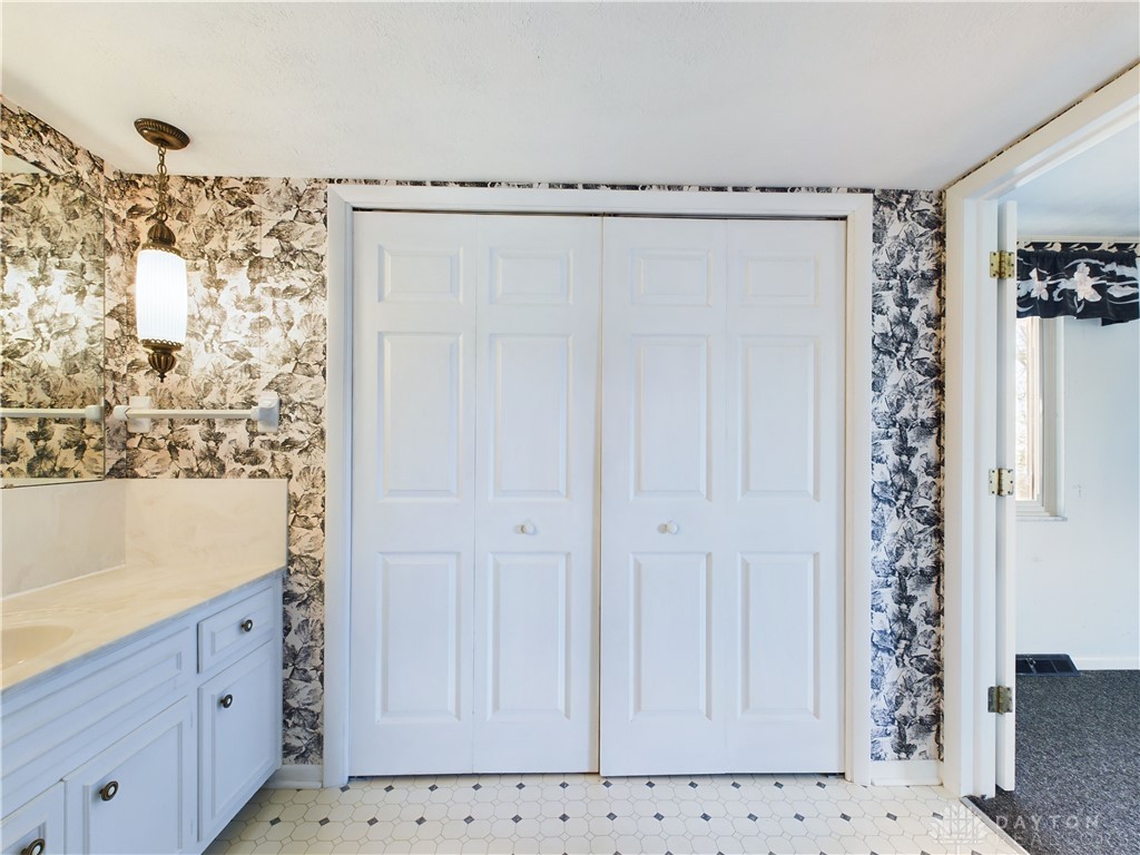 Dayton, Ohio 45458, United States, 3 Bedrooms Bedrooms, ,3 BathroomsBathrooms,Residential,Pending,2721