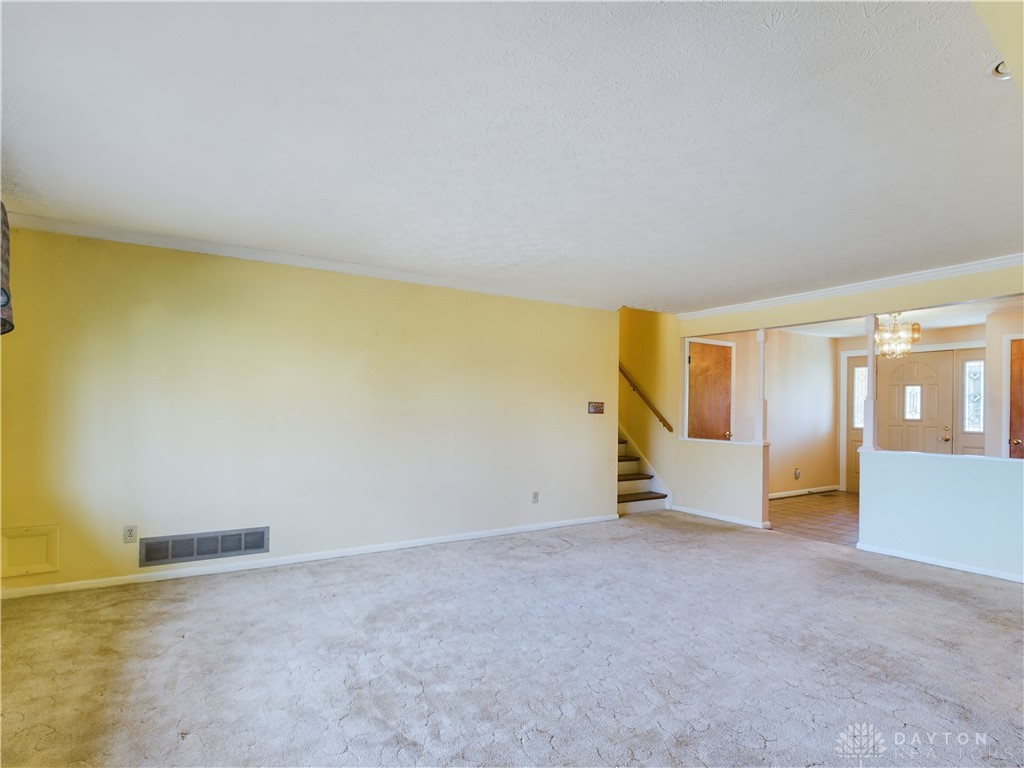 Dayton, Ohio 45458, United States, 3 Bedrooms Bedrooms, ,3 BathroomsBathrooms,Residential,Pending,2721