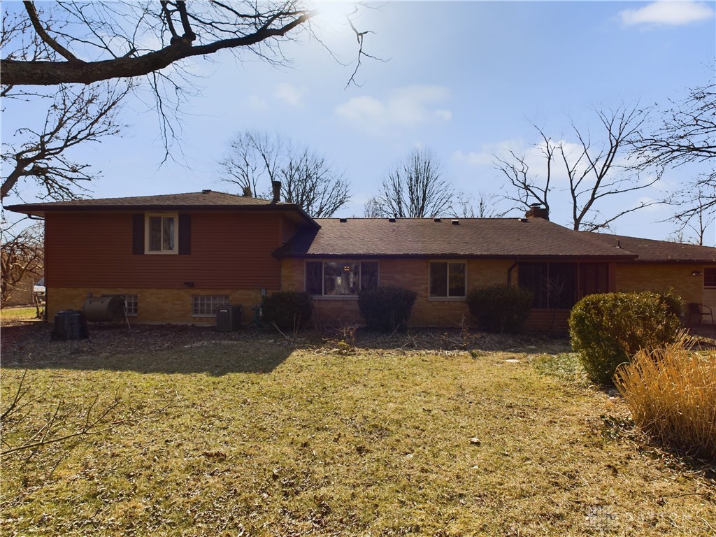 Dayton, Ohio 45458, United States, 3 Bedrooms Bedrooms, ,3 BathroomsBathrooms,Residential,Pending,2721