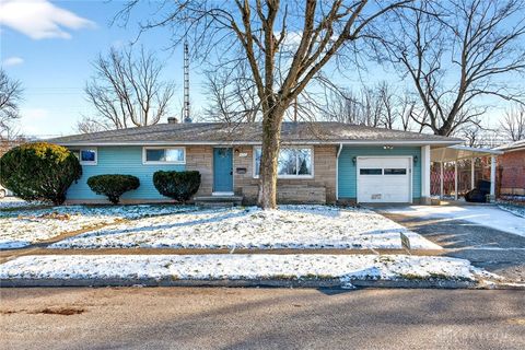 Photo of 1126 Adams Street, Fairborn, OH 45324 (MLS # 949969)