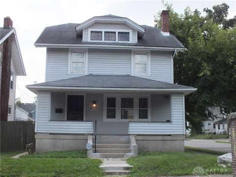 Photo of 372 Kenilworth Avenue, Dayton, OH 45405 (MLS # 941441)
