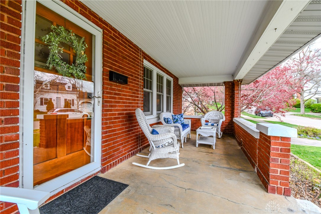 200 Dell Park Avenue