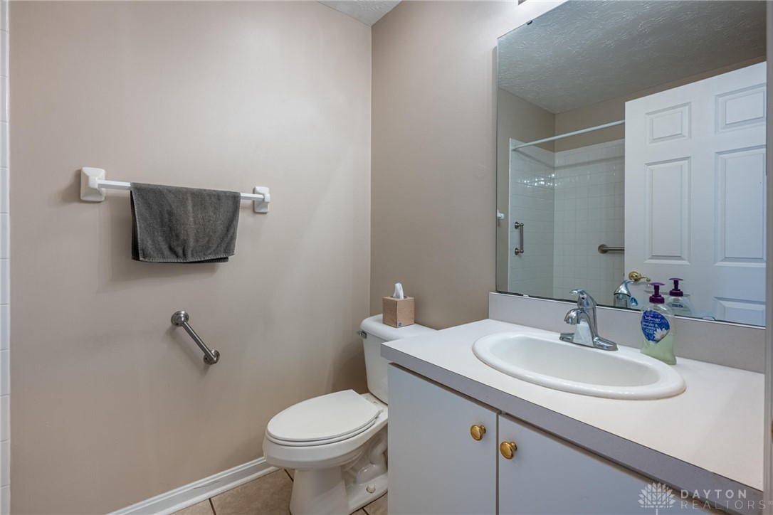 161 Villa Pointe Drive, Springboro, Ohio image 15