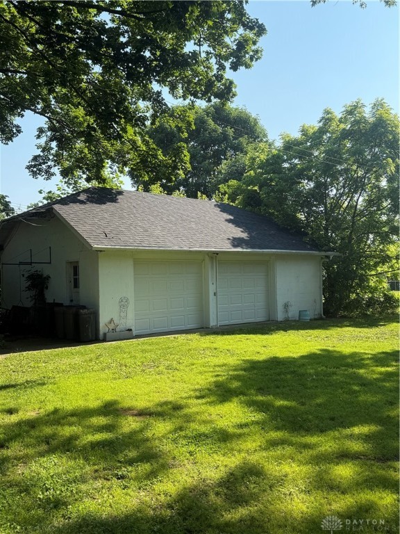 114 N Clayton Road, New Lebanon, Ohio image 34