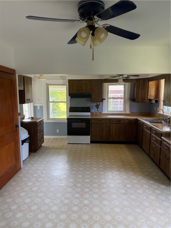 114 N Clayton Road, New Lebanon, Ohio image 6