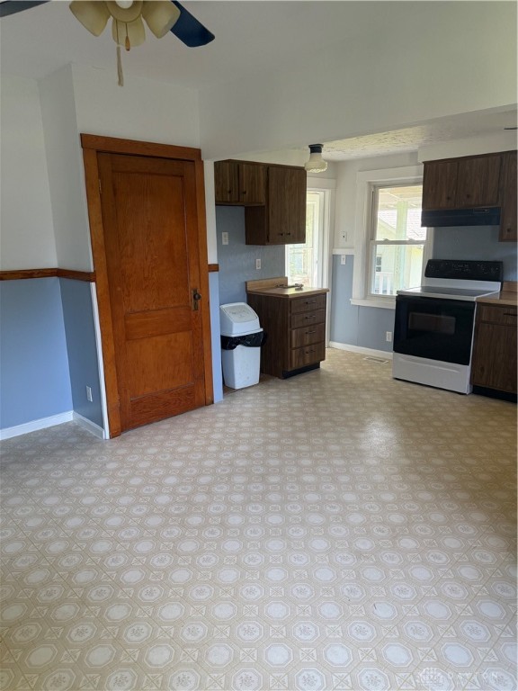 114 N Clayton Road, New Lebanon, Ohio image 4