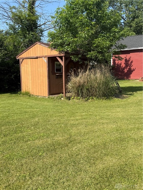 114 N Clayton Road, New Lebanon, Ohio image 32