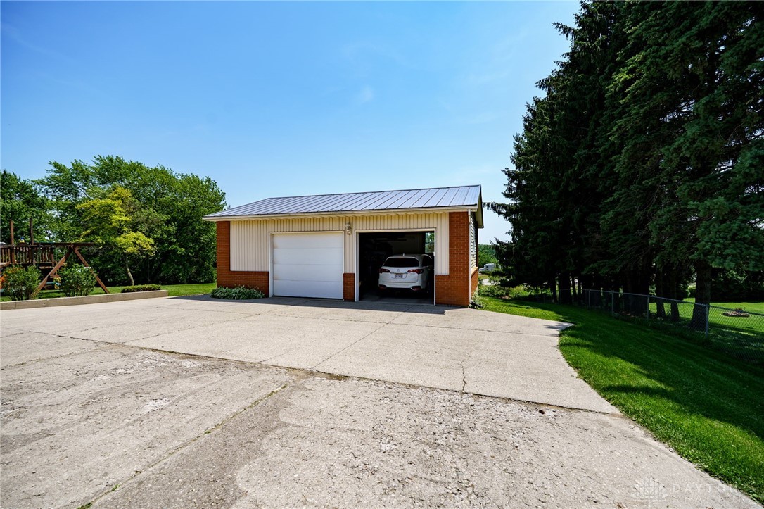 3101 E Leffel Lane, Springfield, Ohio image 30