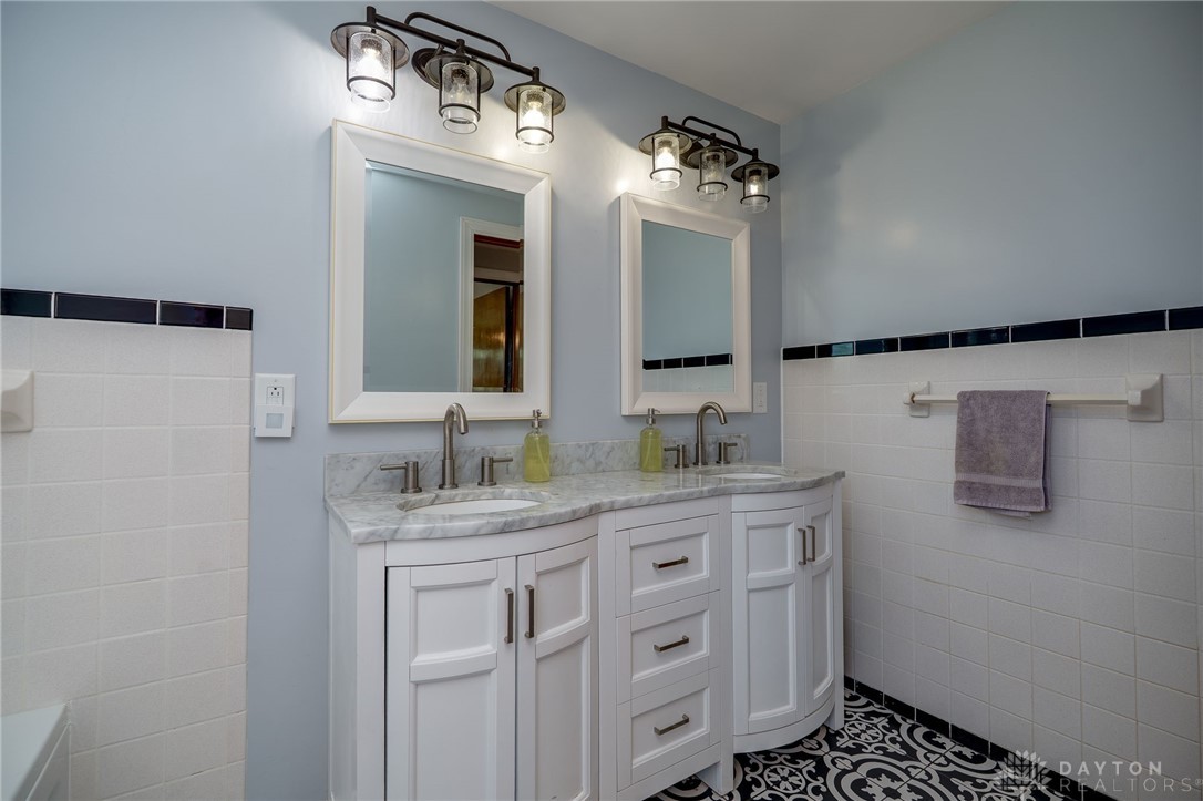 3101 E Leffel Lane, Springfield, Ohio image 17