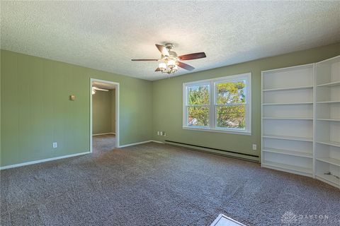 Tiny photo for 2233 Cherry Oak Drive, Kettering, OH 45440 (MLS # 945492)
