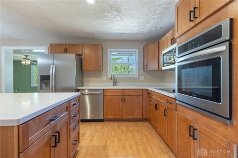 Tiny photo for 2233 Cherry Oak Drive, Kettering, OH 45440 (MLS # 945492)