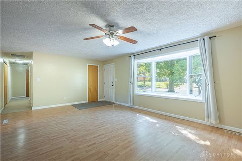 Tiny photo for 2233 Cherry Oak Drive, Kettering, OH 45440 (MLS # 945492)