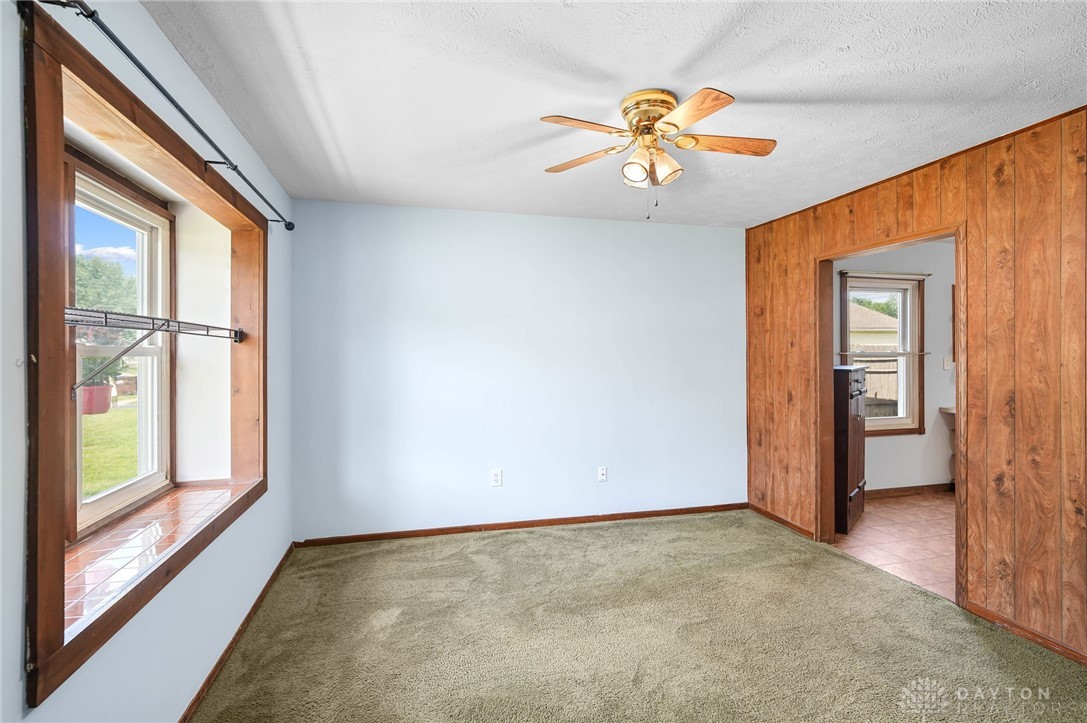 1385 Kylemore Drive, Xenia, Ohio image 5