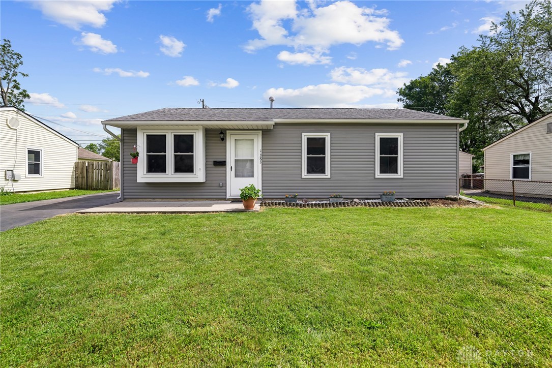 1385 Kylemore Drive, Xenia, Ohio image 1