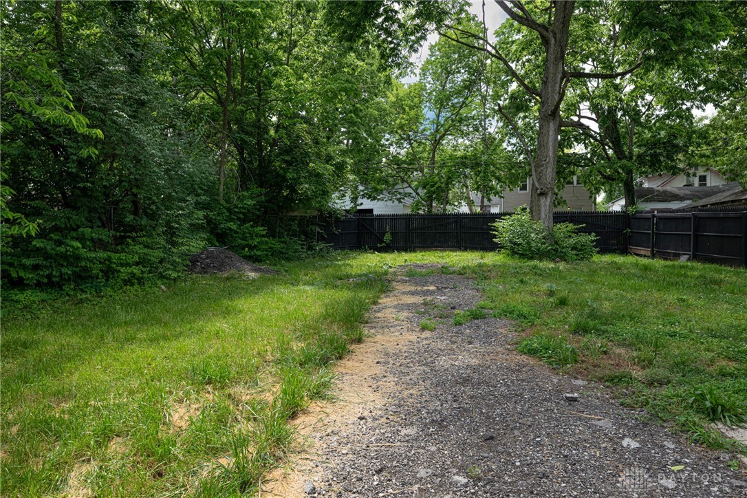 749 Maplehurst Avenue, Dayton, Ohio image 25