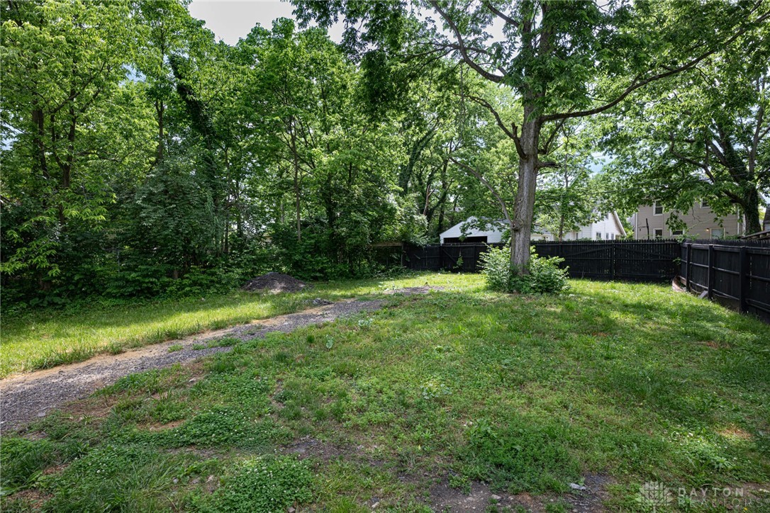 749 Maplehurst Avenue, Dayton, Ohio image 21