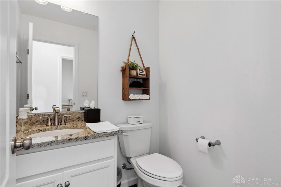 4061 Woodland Ridge Court, Bellbrook, Ohio image 21