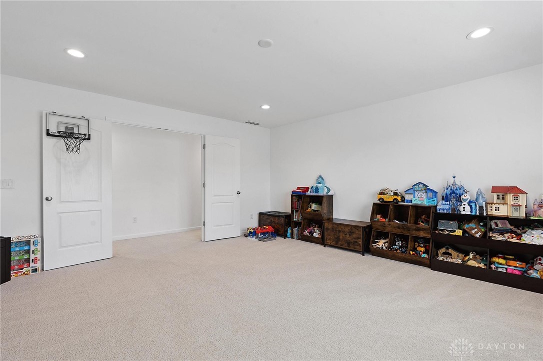 4061 Woodland Ridge Court, Bellbrook, Ohio image 37