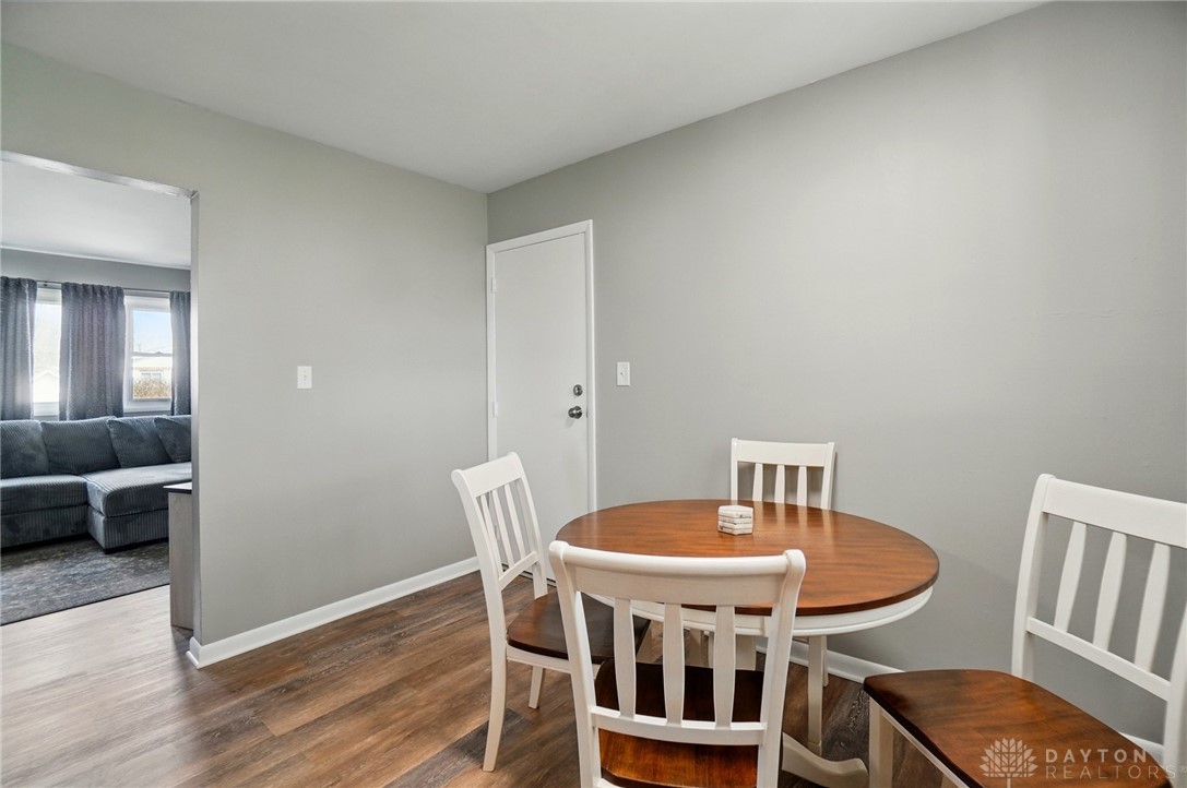 2059 Rockdell Drive, Fairborn, Ohio image 19