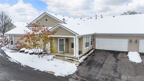 Photo of 369 Bending Branch Lane, Miamisburg, OH 45342 (MLS # 948887)