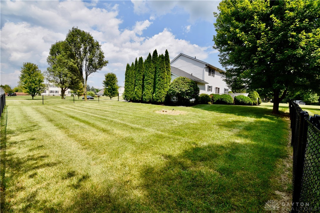 3101 Windy Ridge Drive, Springfield, Ohio image 34