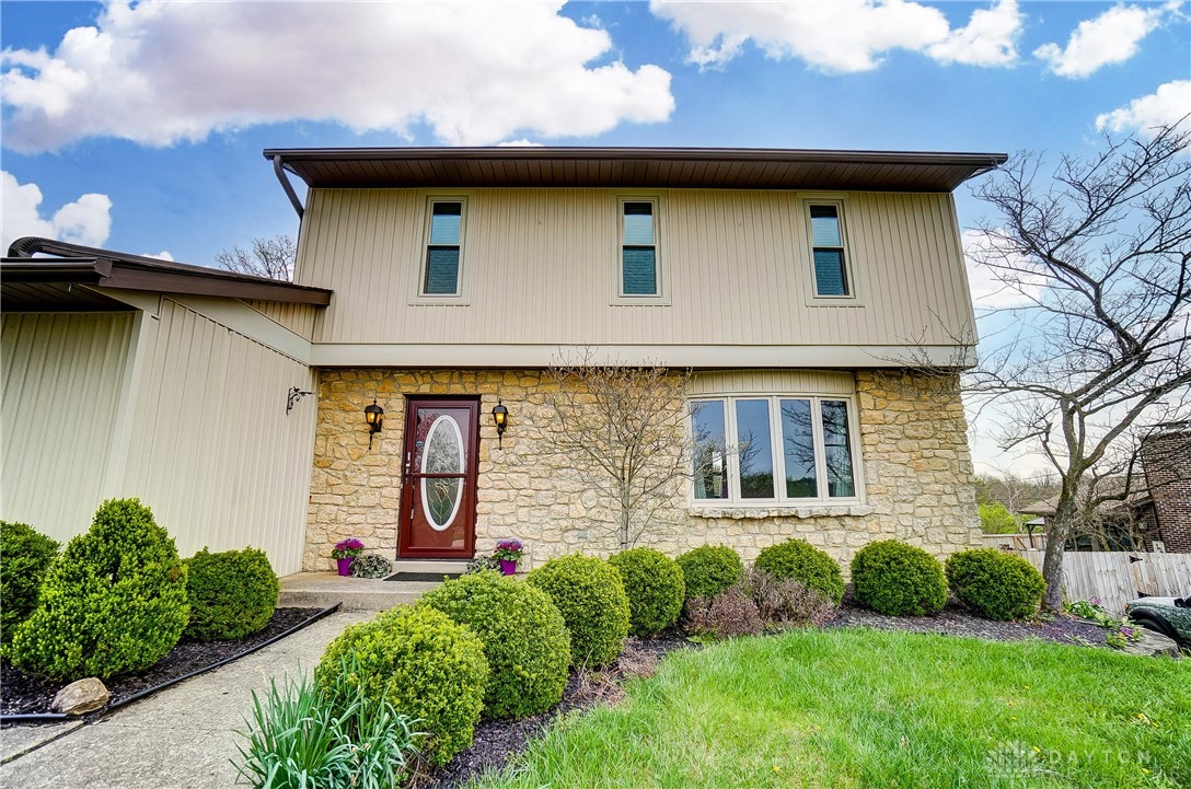 130 Farmington Drive, Hamilton, Ohio image 5