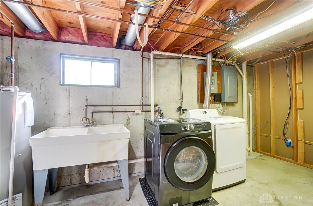 130 Farmington Drive, Hamilton, Ohio image 49