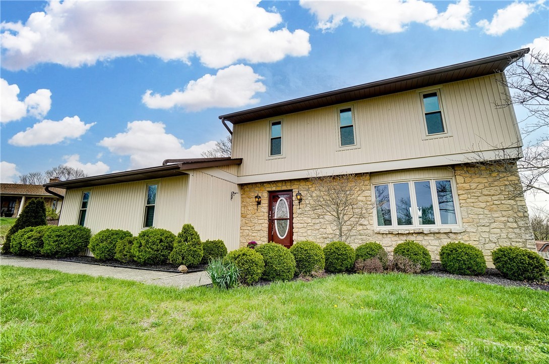 130 Farmington Drive, Hamilton, Ohio image 4