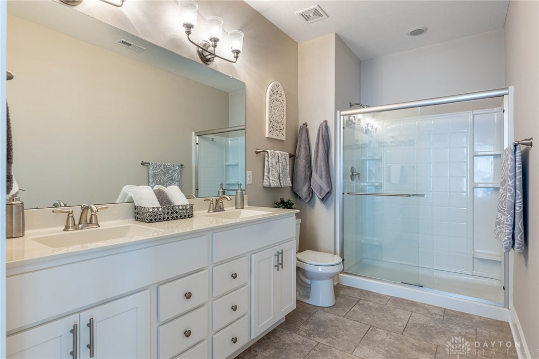 648 Coral Court, Beavercreek, Ohio image 22