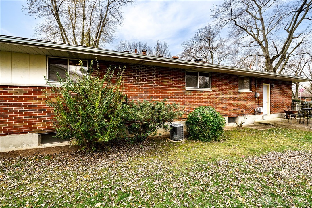 2091 Polen Drive, Kettering, Ohio image 35