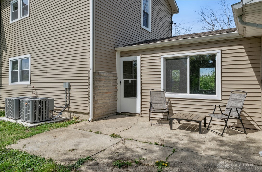 2200 County Line Road, Beavercreek, Ohio image 7