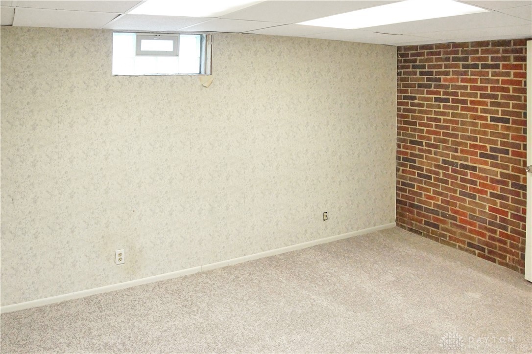 3145 Mohican Avenue, Kettering, Ohio image 36