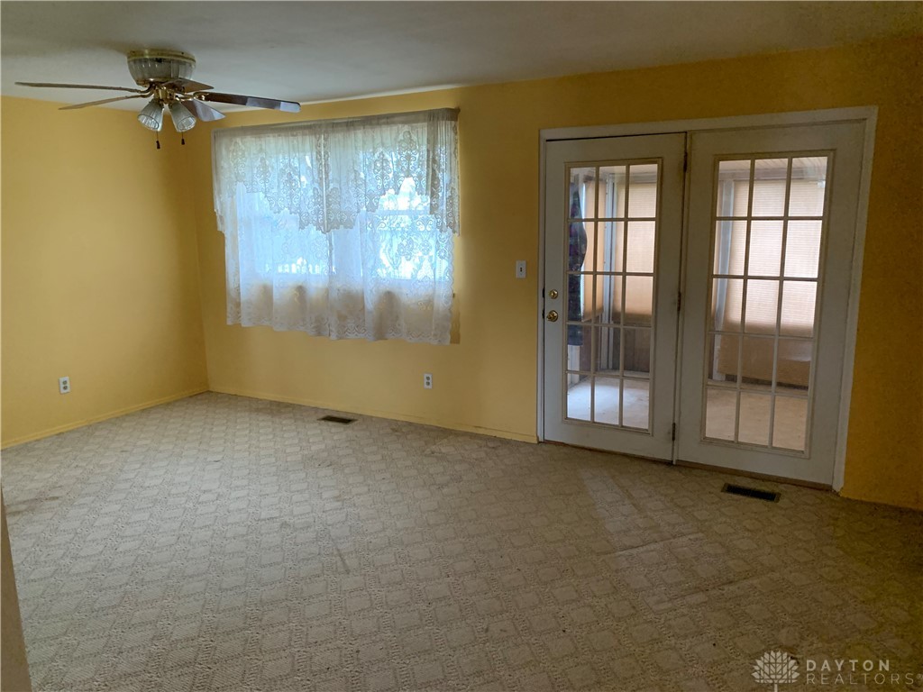 6945 Alter Road, Dayton, Ohio image 7
