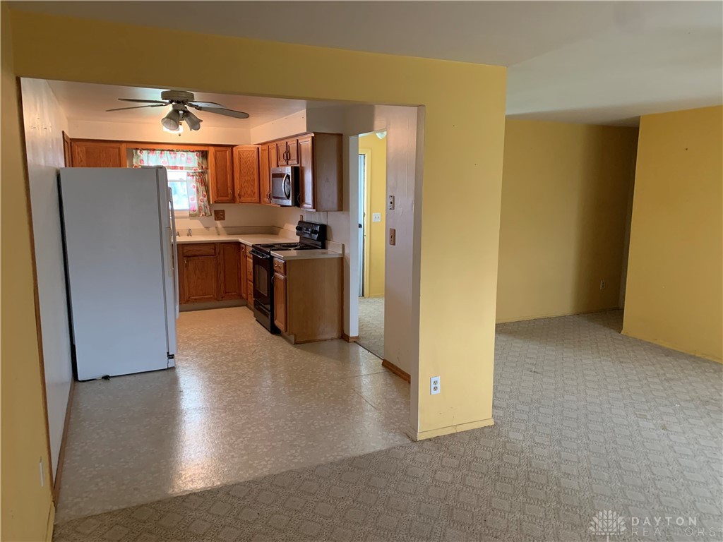 6945 Alter Road, Dayton, Ohio image 5