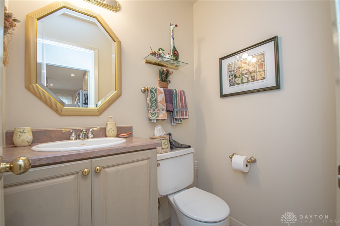 7306 Mintwood Avenue, Dayton, Ohio image 27