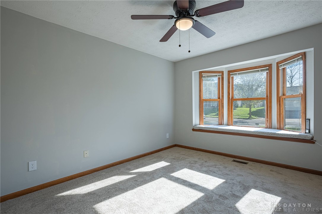 1025 Drake Court, Miamisburg, Ohio image 17