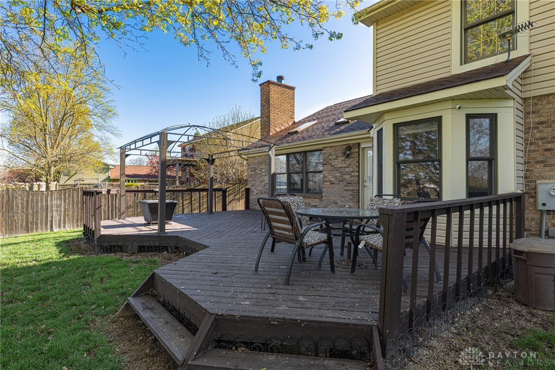 1025 Drake Court, Miamisburg, Ohio image 3