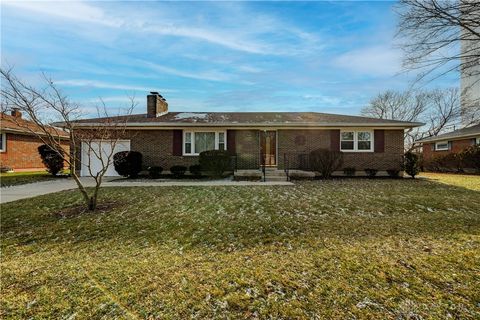 Photo of 2545 Casey Drive, Springfield, OH 45503 (MLS # 949925)