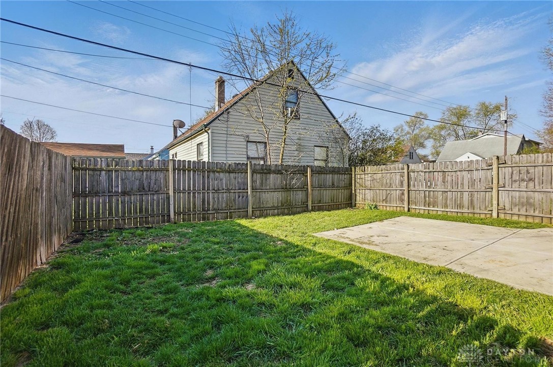 822 Swigart Drive, Fairborn, Ohio image 34