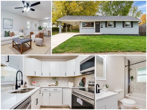 Photo of 5234 Flamingo Court, Dayton, OH 45431 (MLS # 947359)