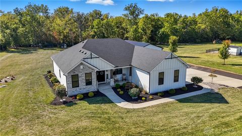 Photo of 1029 N Liberty Keuter Road, Lebanon, OH 45036 (MLS # 943488)